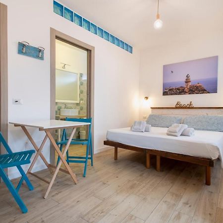 Dery Alghero Holiday Rooms Екстер'єр фото