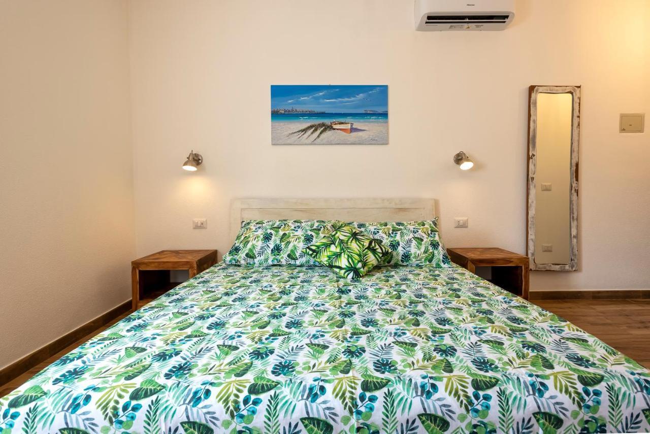 Dery Alghero Holiday Rooms Екстер'єр фото