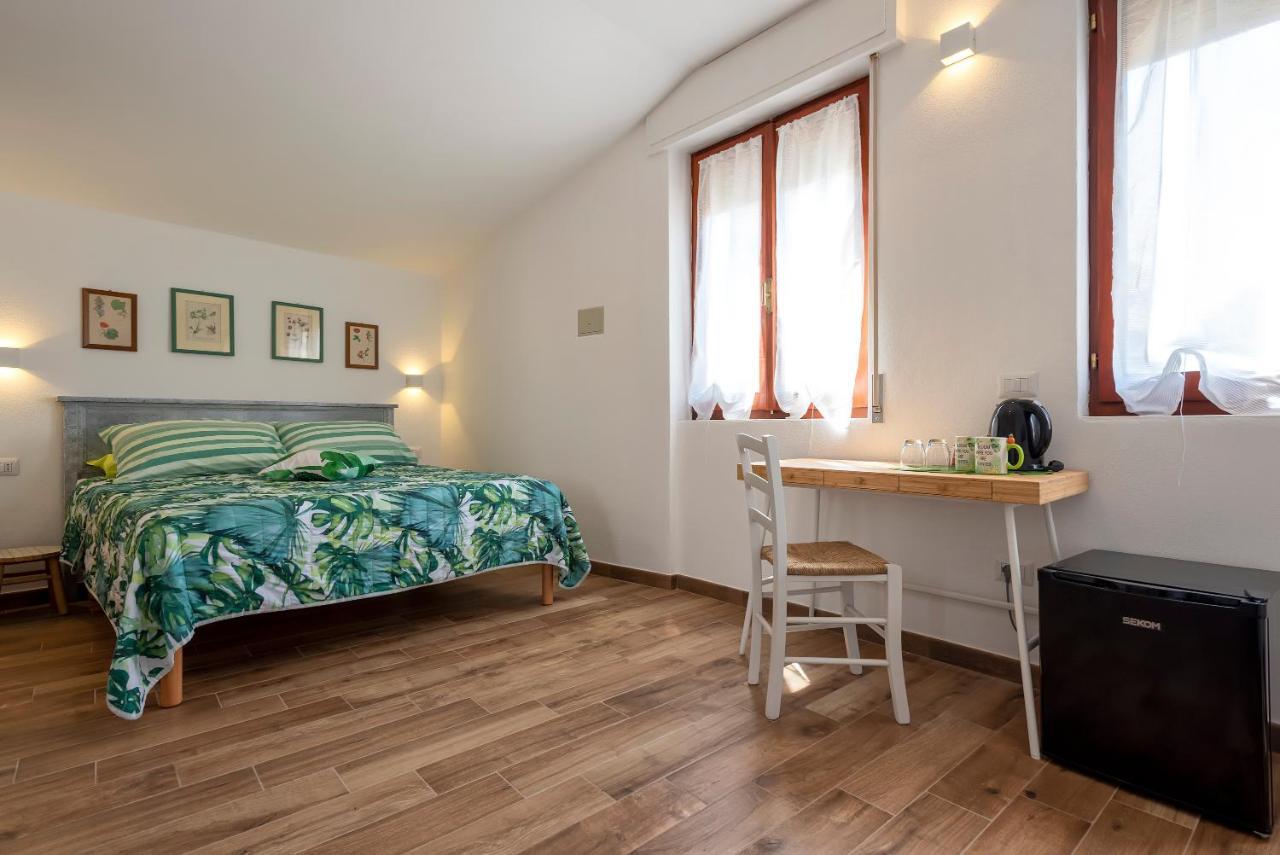 Dery Alghero Holiday Rooms Екстер'єр фото