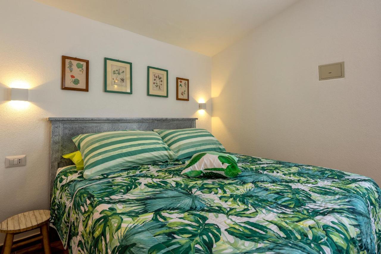 Dery Alghero Holiday Rooms Екстер'єр фото