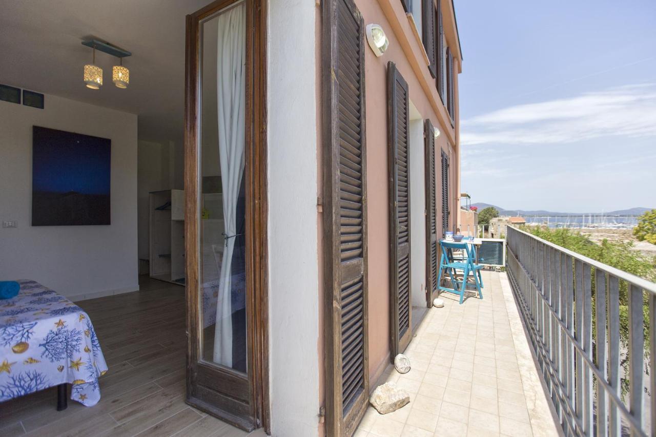 Dery Alghero Holiday Rooms Екстер'єр фото