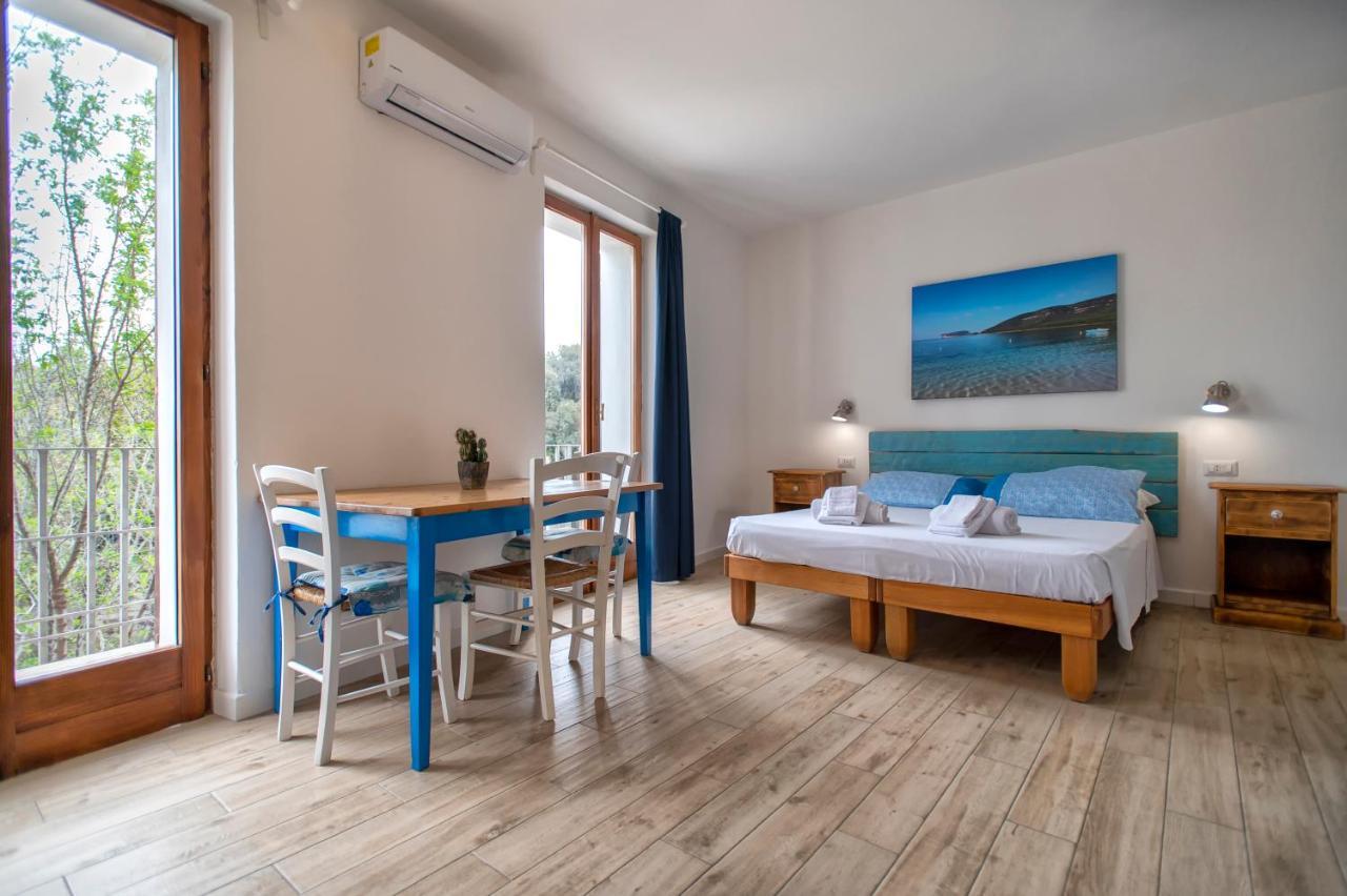 Dery Alghero Holiday Rooms Екстер'єр фото